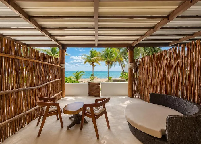 Arenika Beachfront & * Puerto Morelos