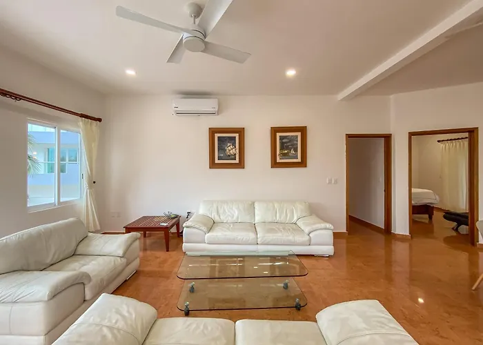 Apartment Arenika Beachfront &