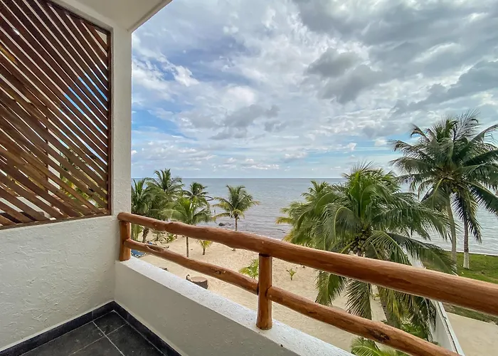 Apartment Arenika Beachfront & Puerto Morelos