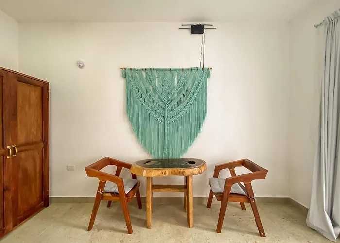 Arenika Beachfront & Apartment Puerto Morelos